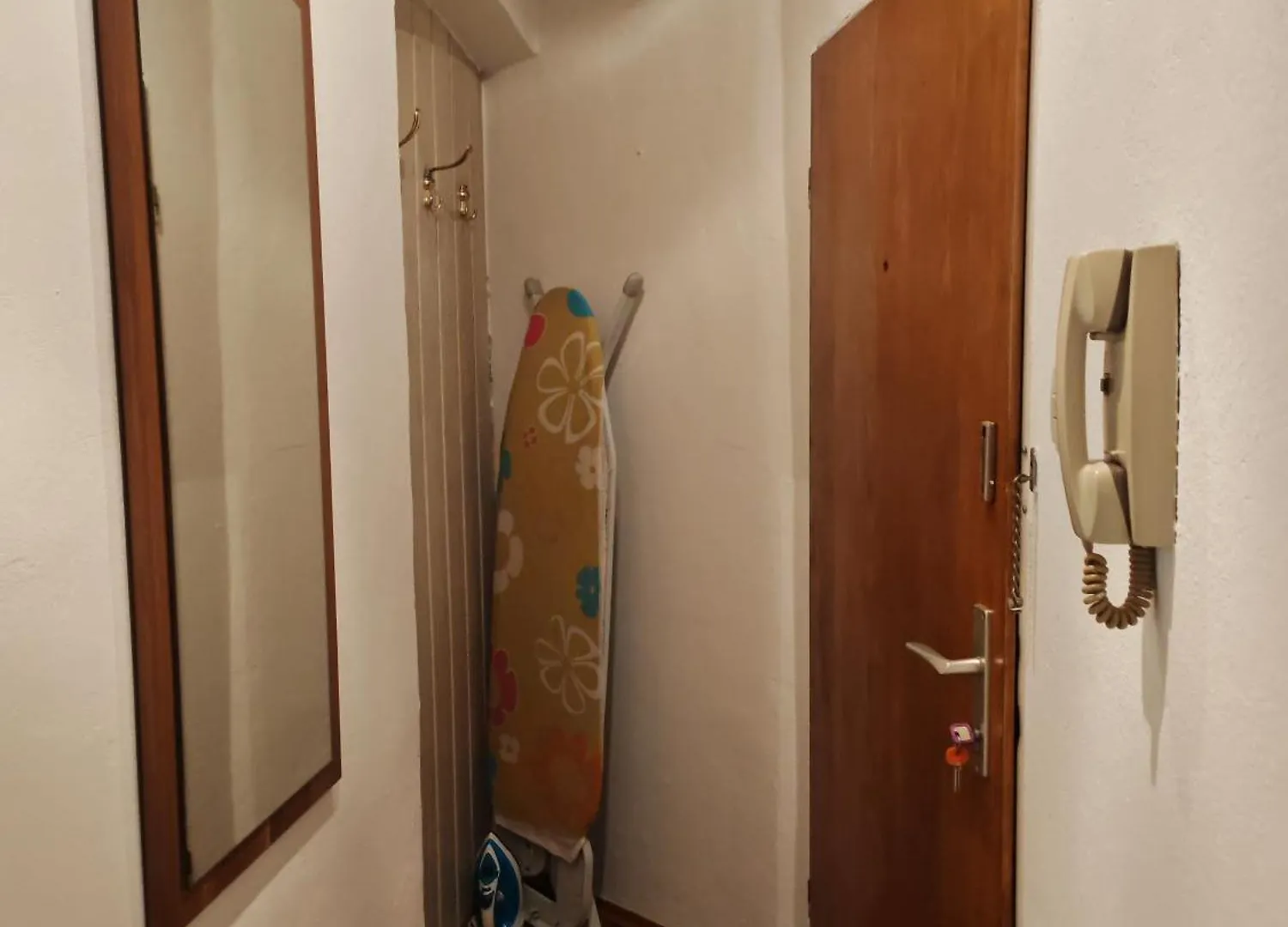 New! Central Apartment With Optional Sauna Innsbruck Austria